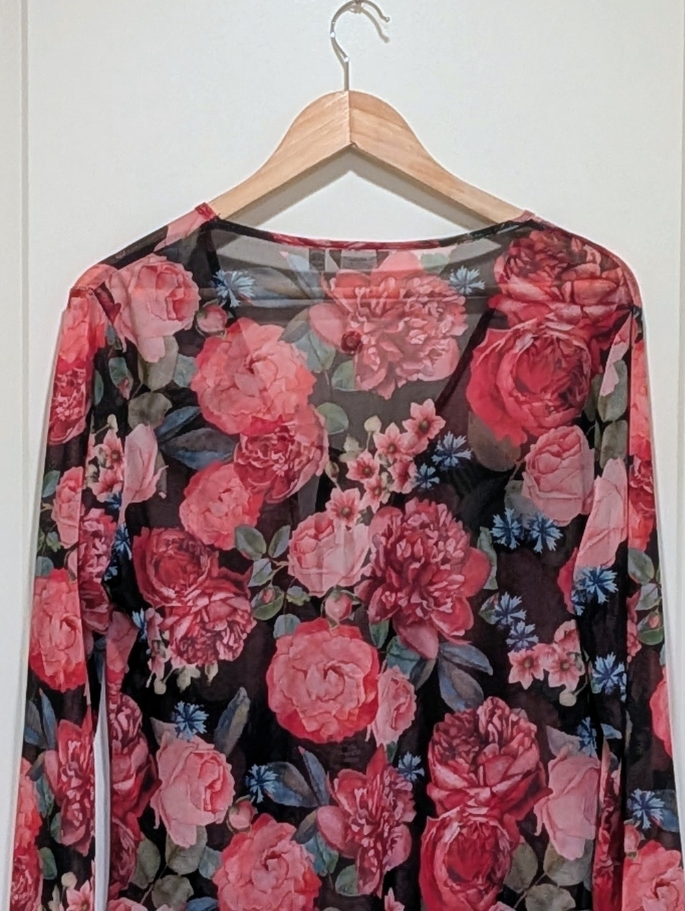 EUC La Vie En Rose Aqua M Sheer Black and Pink Rose Print Beach Dress - Picture 7 of 8